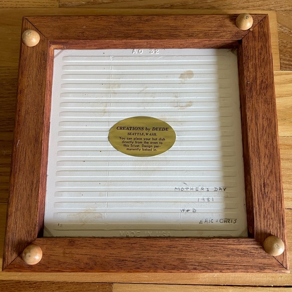 Vintage H&R Johnson Framed Tile 1980s - Picture 3 of 3